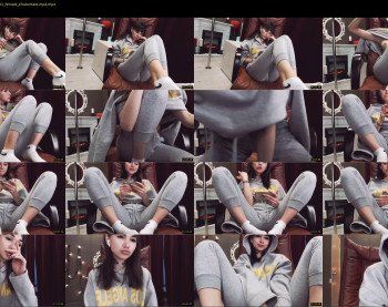 hollyextra — 36 minute Chaturbate female cam show recording, 720p, Apr 9, 2019
