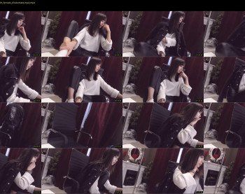 hollyextra — 18 minute Chaturbate female cam show recording, 720p, May 26, 2019