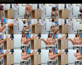 classy_medeeea — 35 minute Chaturbate female cam show recording, 1080p, May 27, 2019