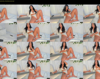 swt_molly — 70 minute Chaturbate female cam show recording, 1080p, Jul 31, 2020