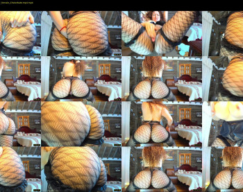 little_izzi — 70 minute Chaturbate female cam show recording, 1080p, Oct 10, 2021