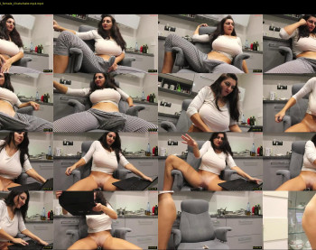 catty190 — 17 minute Chaturbate female cam show recording, 720p, Nov 22, 2023