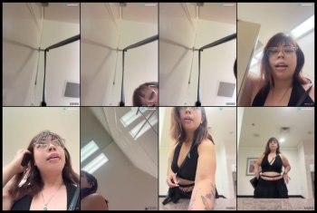 moan4mona — 4 minute Stripchat female cam show recording, 720p, Jun 15, 2026
